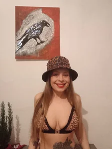 katiestevens: Public ( 5 фото)