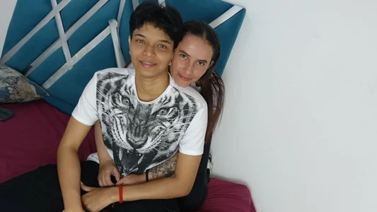 natasha_and_zoe kullanıcısının Public albümü -  4 fotoğraf