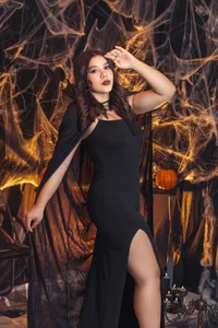 Halloween🧛🏻‍♀️ od Emmasulivann  4 snímek