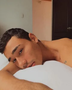 Adam Grey🤠 od Adam_Grey  3 snímek