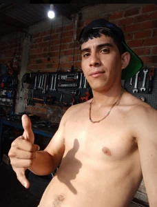 Your sexy mechanic od Adrian_fire  snímek