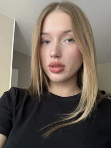 Public de NoraWest  2 Imagens