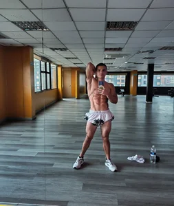 Andrey_1997 Day at the gym صورة واحدة|Andrey_1997 Day at the gym صورتان|Andrey_1997 Day at the gym  2 صور|Andrey_1997 Day at the gym  2 صورة