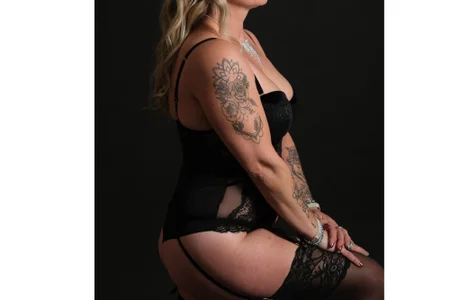 MystiqueMaven: Public ( 4 фото)