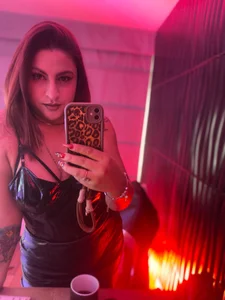 _LuanaDabbraccio kullanıcısının about me albümü -  6 fotoğraf