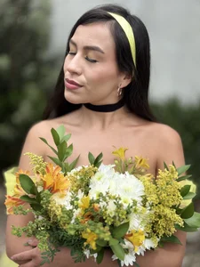 EmiGomez_ 🌹 A rose, a look, and pleasure awakens зображення 2