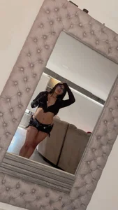 Kendall_Sweet- The perfect combination of sensual and daring. Εικόνα 5