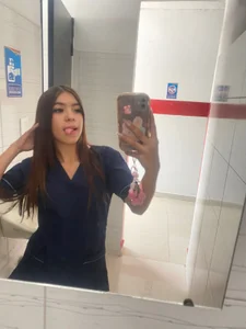 salome_ferrari me Pic 2