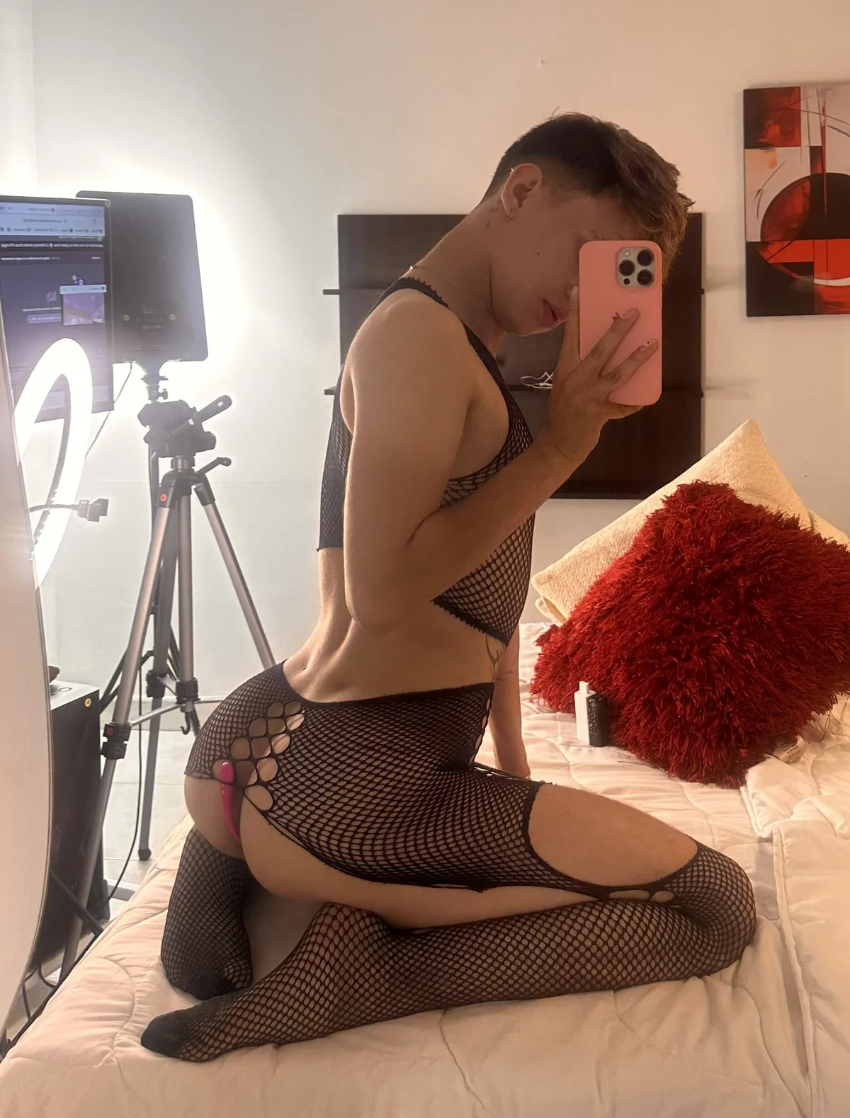 LiamWildx20 adlı kullanıcının viral fotoğrafları:  1899