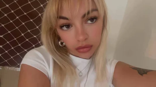 urfavmistressxoxo Public Billede 4