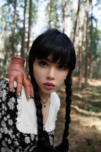 Zdjęcia MimiForce Wednesday Addams:  3