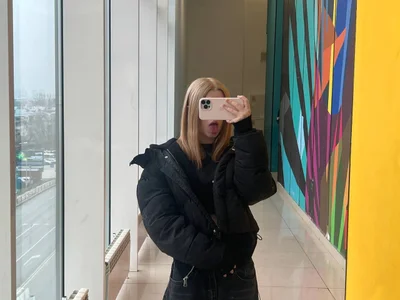 SonjaMonje Through the Looking Glass Foto 2