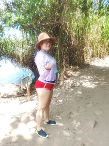 HunnyyLove Between the waves and the sand I found peace… and maybe also your favorite side of me 😘  2. fénykép