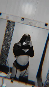 Aaliyah_mhira's XXX Nude Photo 2