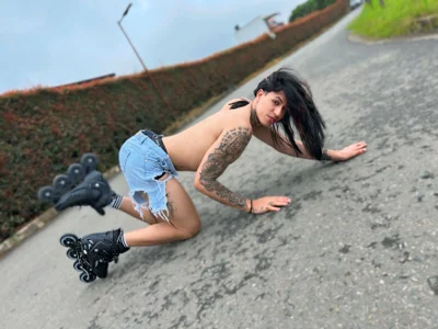 ArohomLester_ 🌄🍑💥 Foto 2