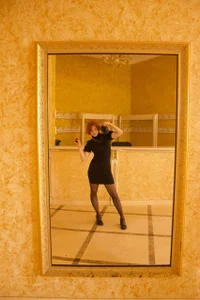 Sara_Frayer Public 圖片 2