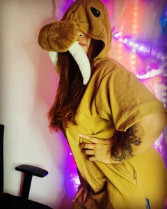 warus kassandra de Kassandra369  8 photos