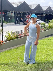 madelein_fosterr Public 사진 4