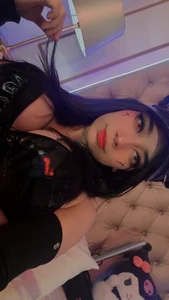 kira_Berry_ Would you like to play with this kitten in heat ? 😏🔥♥️ Hình 2