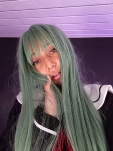 amber_yull school girl Pic 2