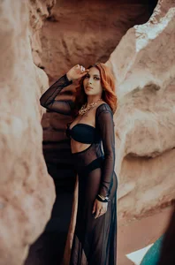 TaniaSmith1 Obsidian Skin🖤✨ Pic 2