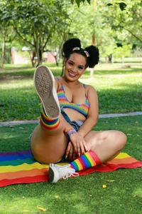 MercyCurly pride Pic 5
