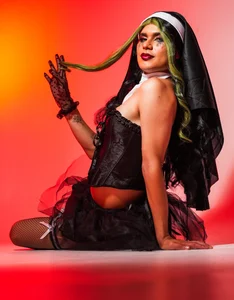 BellaOlsen Wicked Temptation 🎃 사진