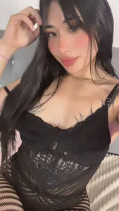 aprildreams19Black Lace and Ink图片