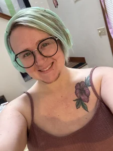 queerlyjaz Public รูป  6