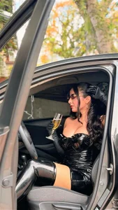 AshleyJhonson Dangerously Sexy ⚡🖤 Gambar