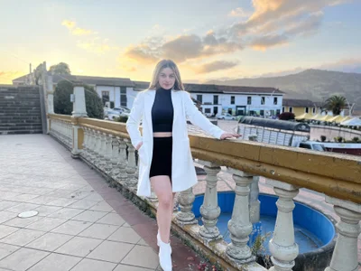 AtheneaRossi White love Foto 5