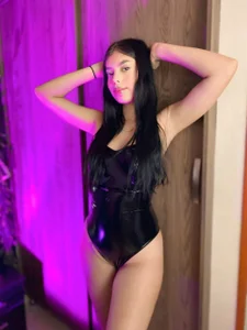 PAMELAVIDAL welcome to my room🎀 Foto 6