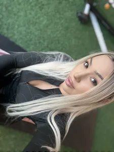 Angel-Barbie Public Pic 4