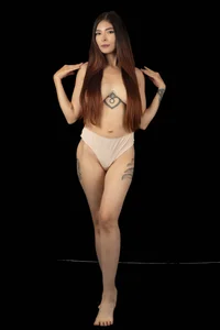 Aleska_Miami 🥰😍👀 Hình 3