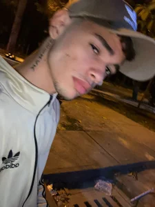 Dark_Desiree18 Public Foto 5