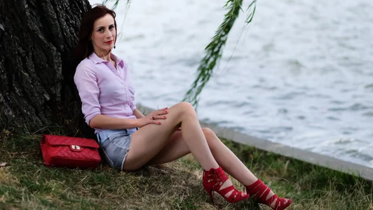 FirstTimePam Bridge over Lake 사진 7