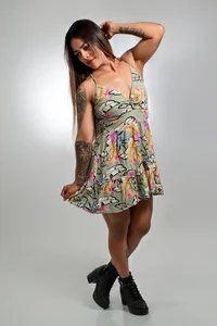 Allison_Owenns 💋 Does it challenge you to imagine what might happen if we were alone? 💋 Εικόνα 3