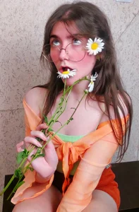 RuthMorse Sun of flowers Pic 2