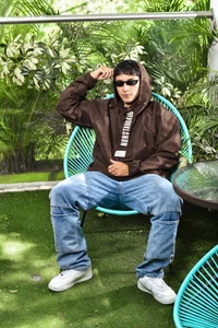 Damian23__is me图片 6