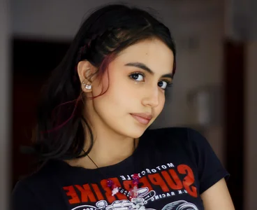 emily_bank Public รูป  9