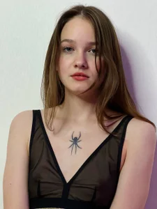 MichelleRoux black,transparent🖤 টি ছবি