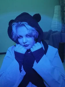 HwasaMoore Public зображення