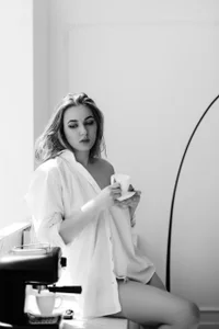 elinanortas new black and white photos Pic