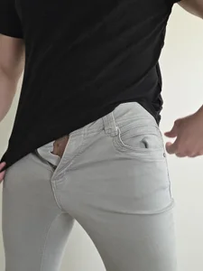 JonhJo Public Pic 3