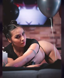 KoralBlum Sexy Koral 🤤✨ Pic 4