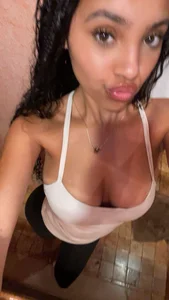 Brattybaee Public Pic 7