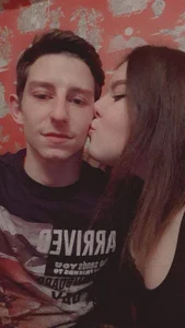 VelvetCouple69 Public Bilde 5