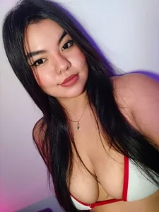 Public de klhoe_boobs  7 photos
