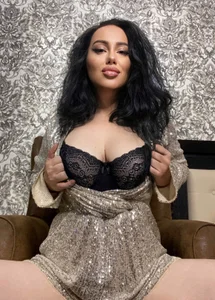 AnnaAnn_Milf Glam Pic 5