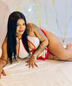 Valery_Goldsex: 😈 That body and that attitude are impossible to ignore. ( 2 фото)